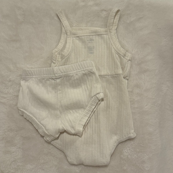 Little One Shop Ribbed Tank Set - Picture 5 of 7